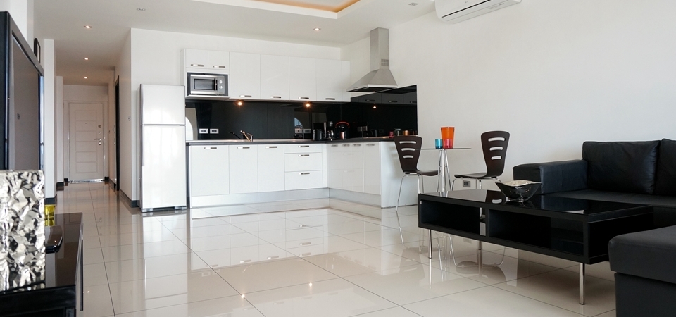 TUDOR CONDOMINIUM FOR SALE / RENT